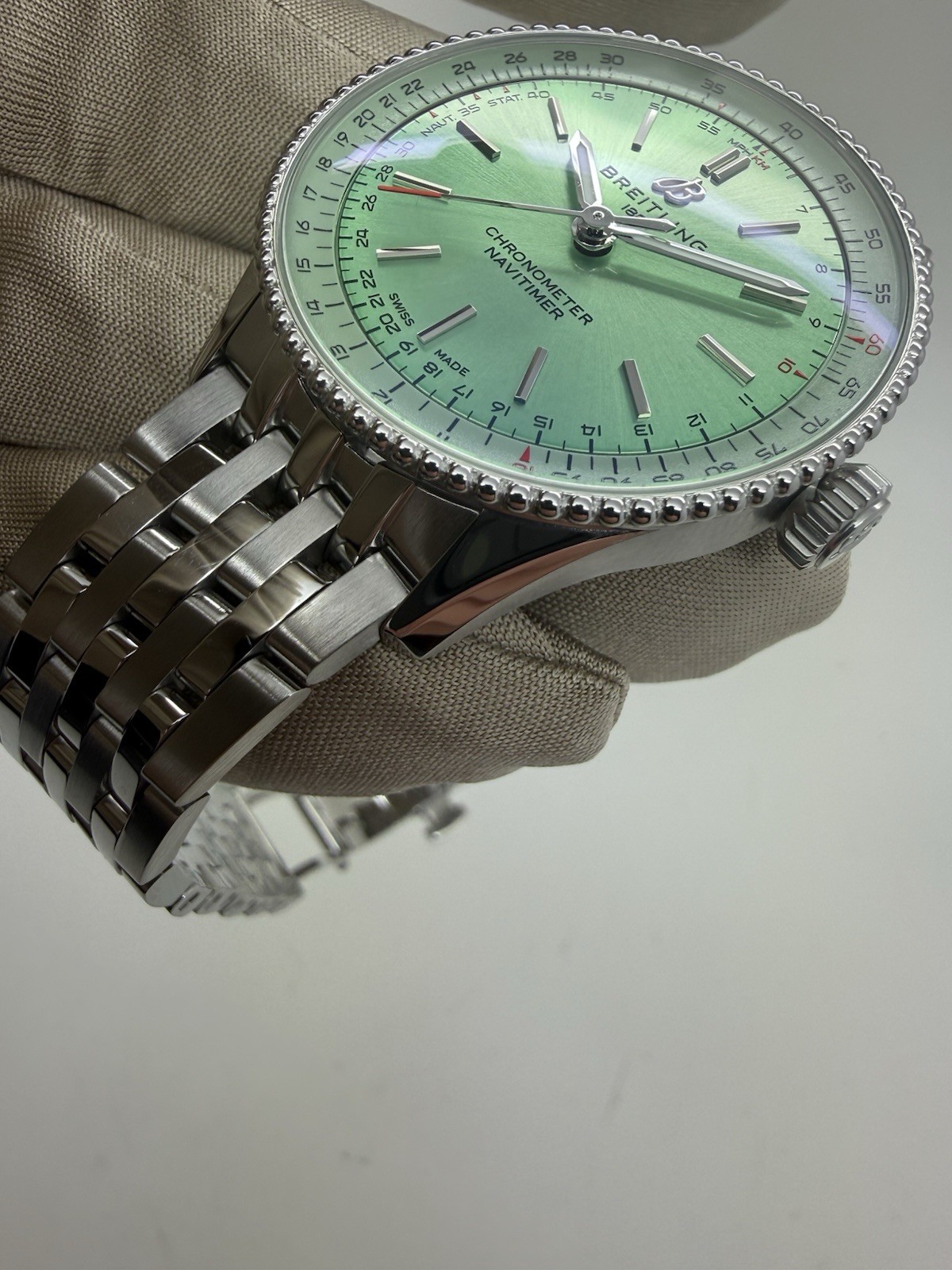 2025 Breitling Navitimer 36mm Light Green Dial Steel Auto Watch A17327 w/ Box