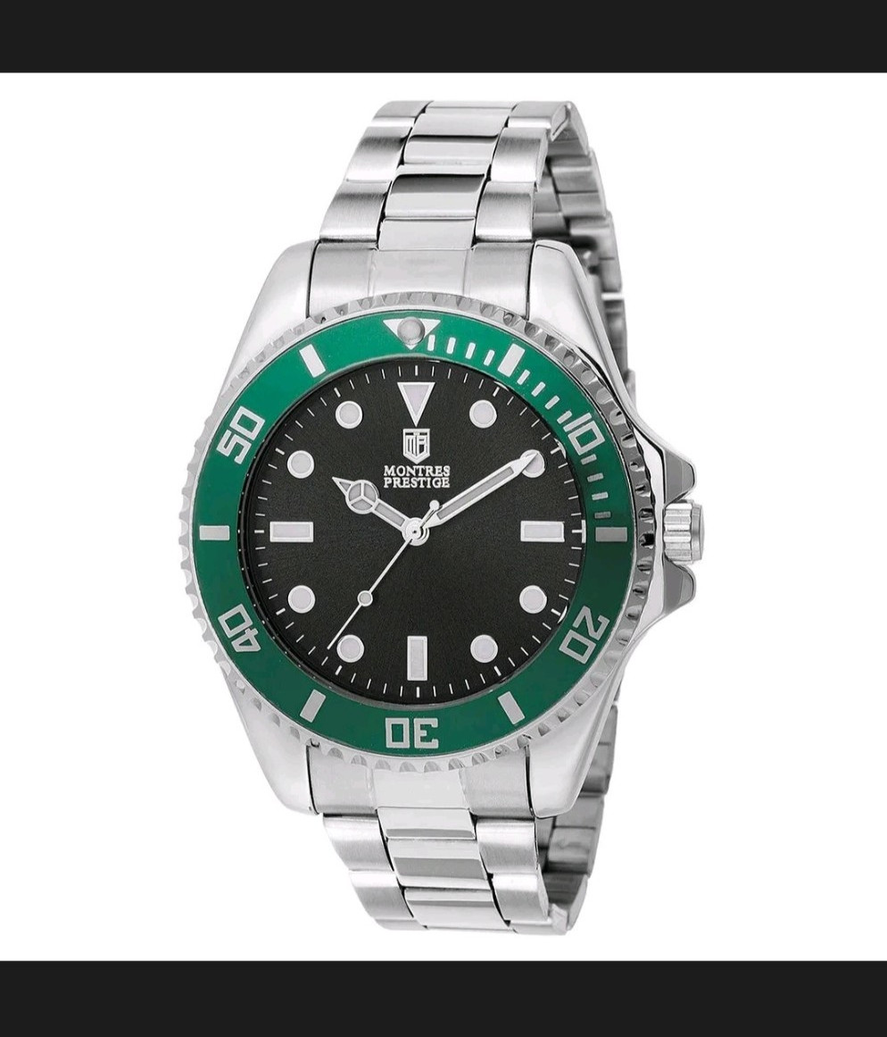 Montres Prestige Men’s Diver Quartz Watch Black Dial Green Rotating Bezel