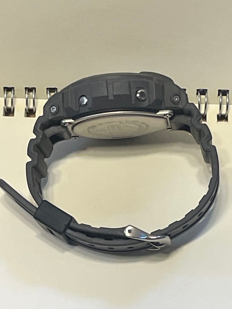 Weekend Special: CASIO G-SHOCK DW-6900HD Gray/White 【USED】