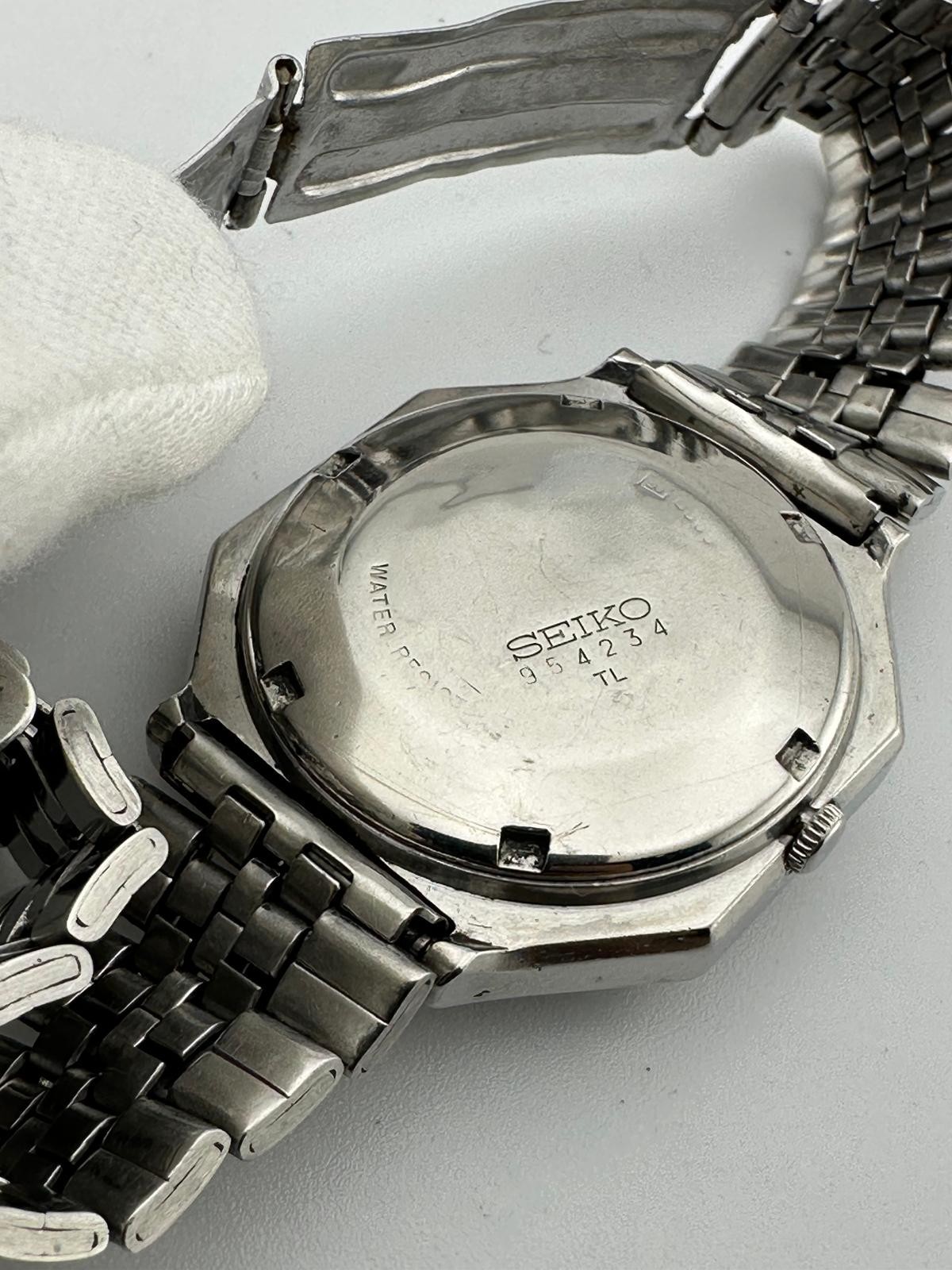 Vintage Seiko 5 Automatic Authentic Japan Made Men’s Wrist Watch