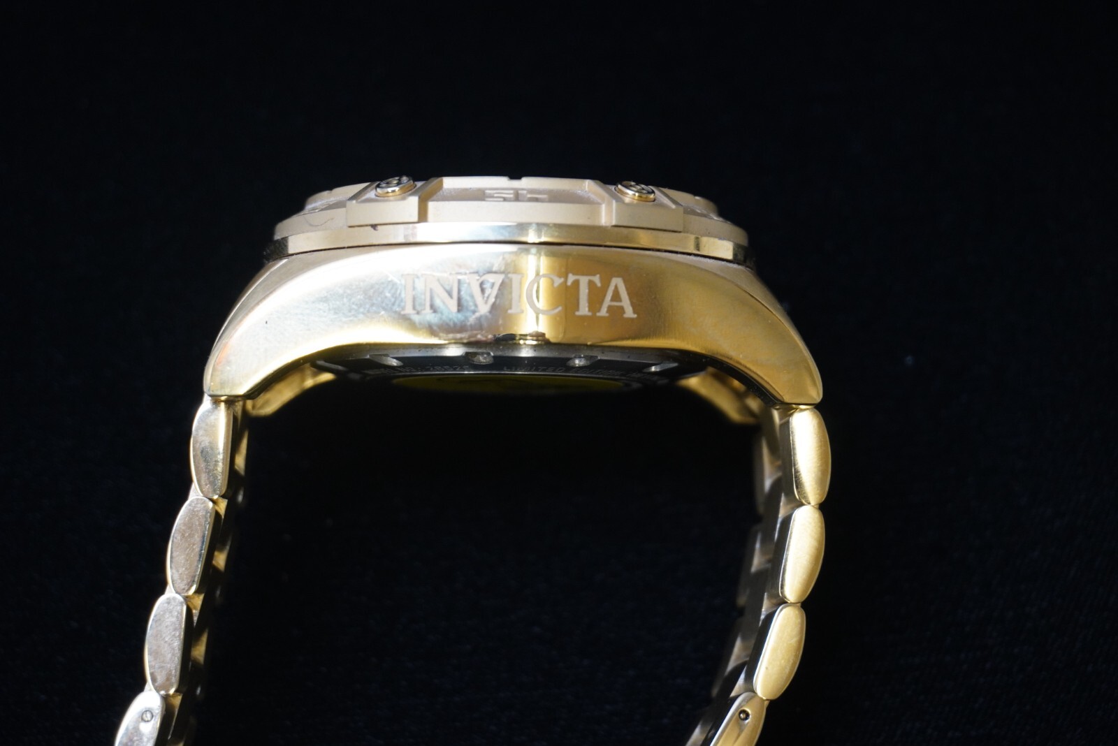 Invicta – Star Wars C-3PO – Chronograph mens watch