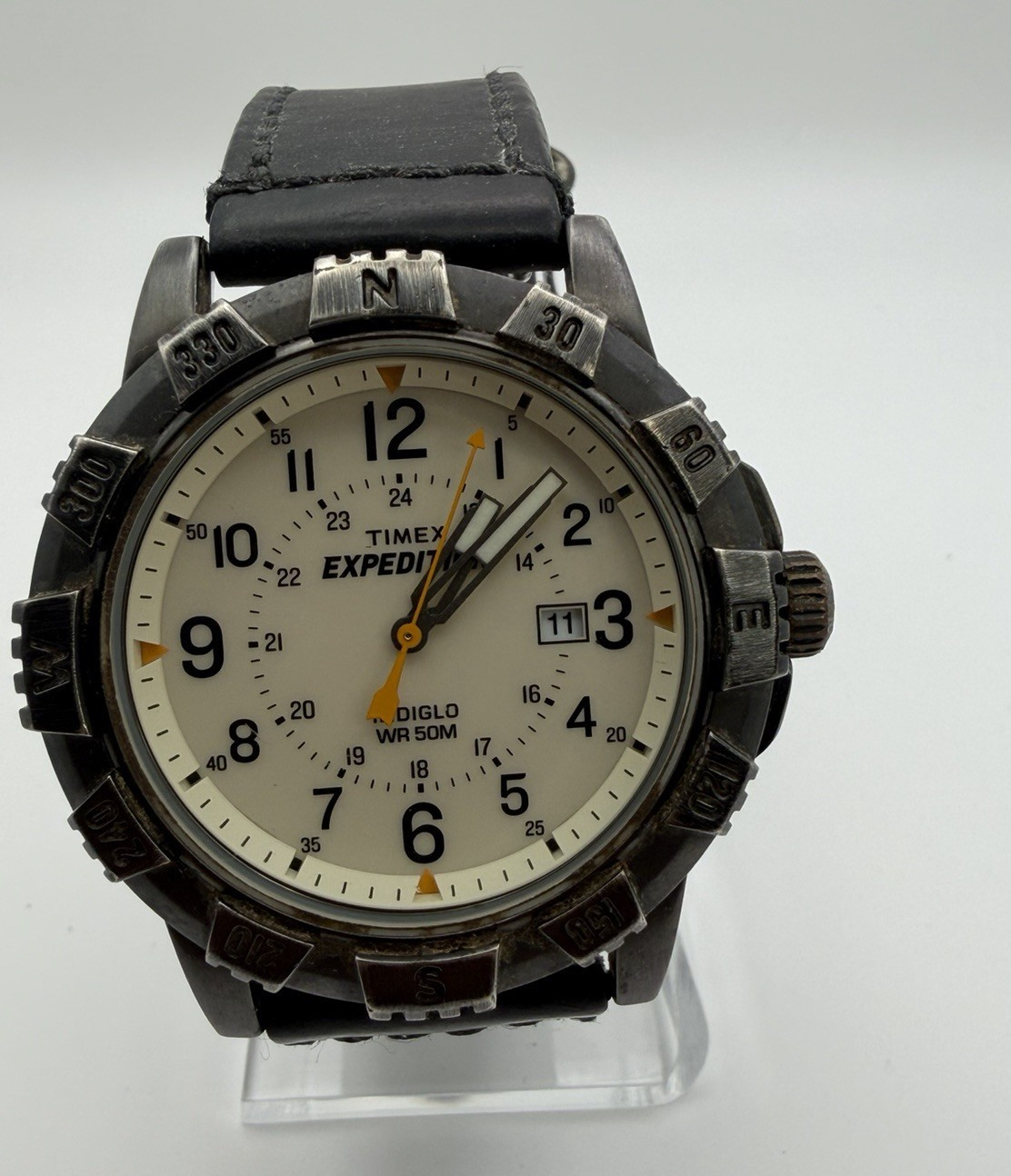 Timex Expedition Indiglo Men’s Analog Quartz Watch Date 50m WR Black Leather