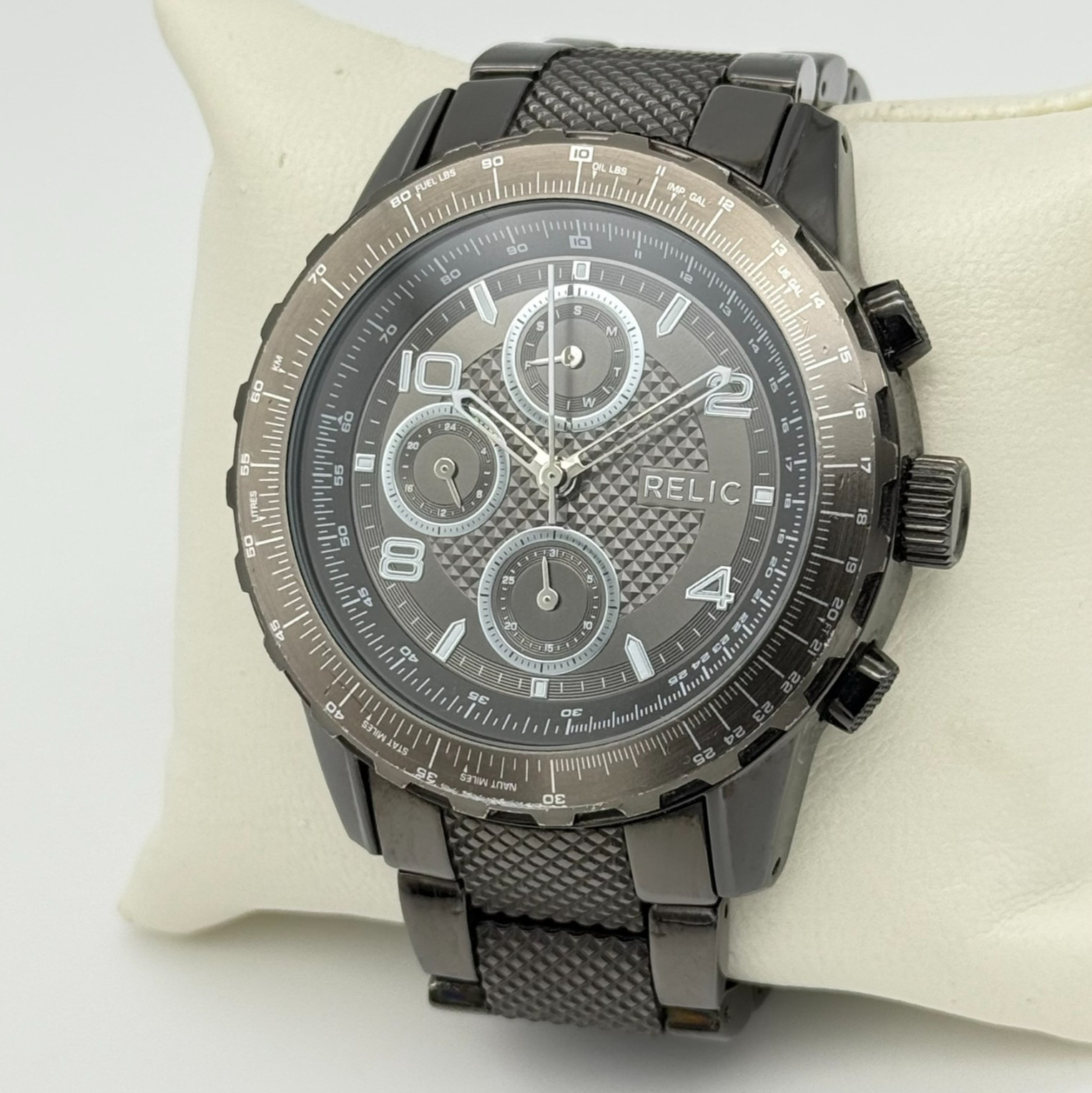 Men’s RELIC Black & Gray Tone, All Stainless Steel Watch, Day/Date, 47mm ZR15816