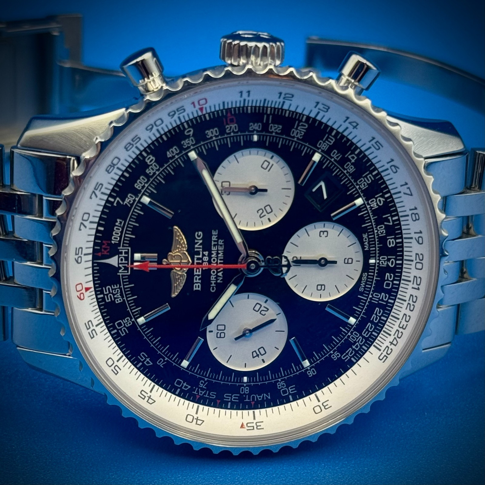 Breitling Navitimer 01 AB012012 – Black Dial – 43mm