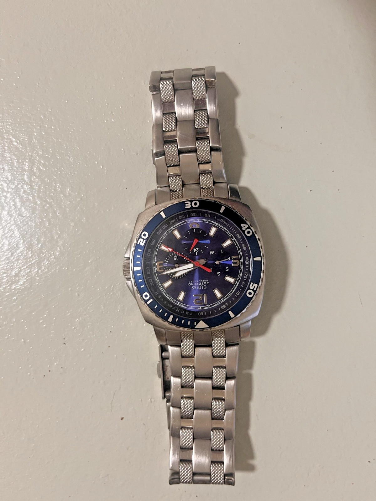GUESS Waterpro 100M Watch – Water Resistant Fashion Sport Wristwatch
