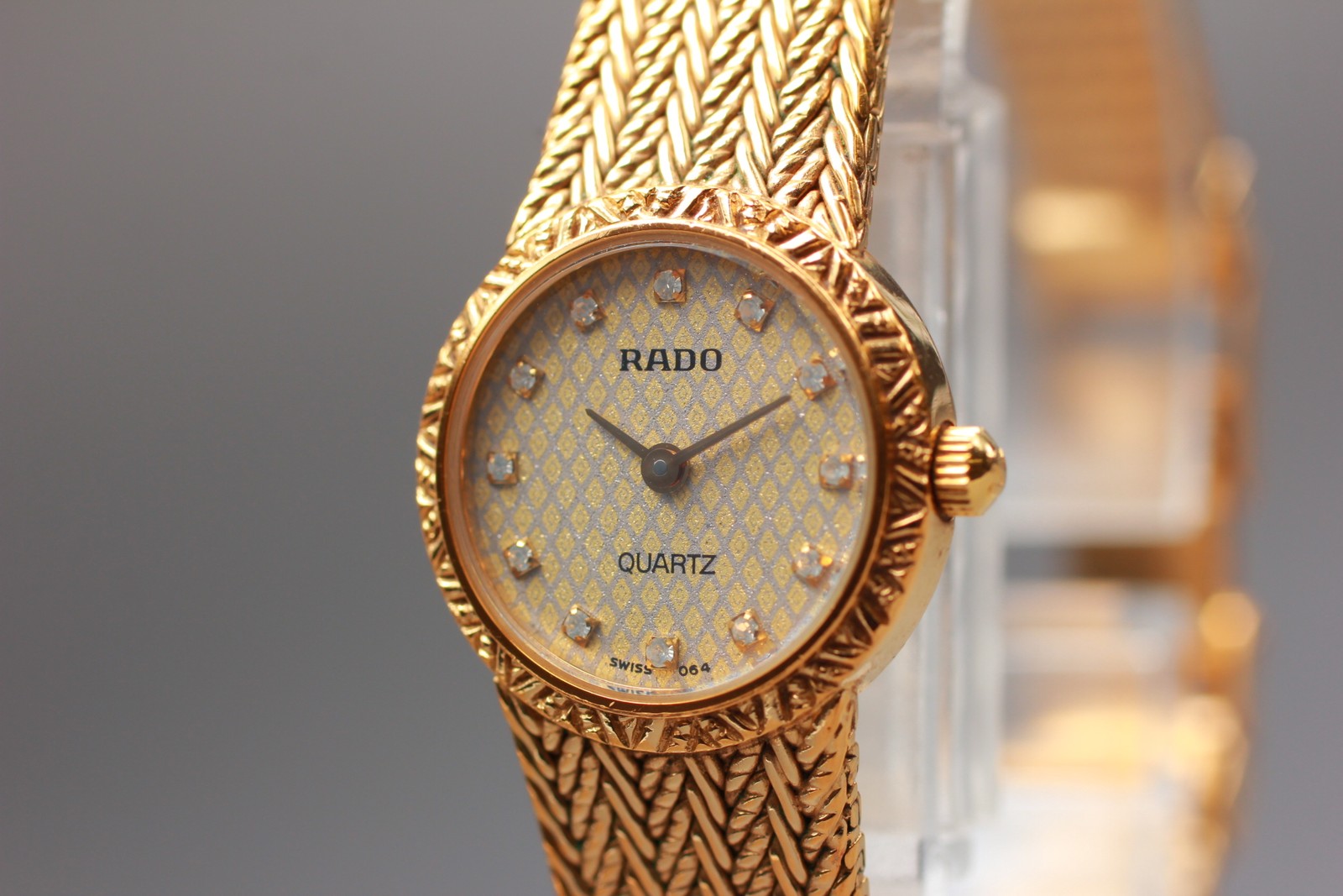 [Near MINT] RADO 133.5301.2 GOLD 12 Stones Quartz Woman Ladies Watch From JAPAN