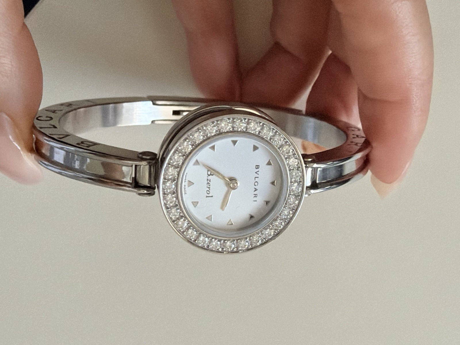 Bvlgari B-zero 1 BZ22S Diamond Bezel Stainless Steel Ladies Watch 22mm box&docs