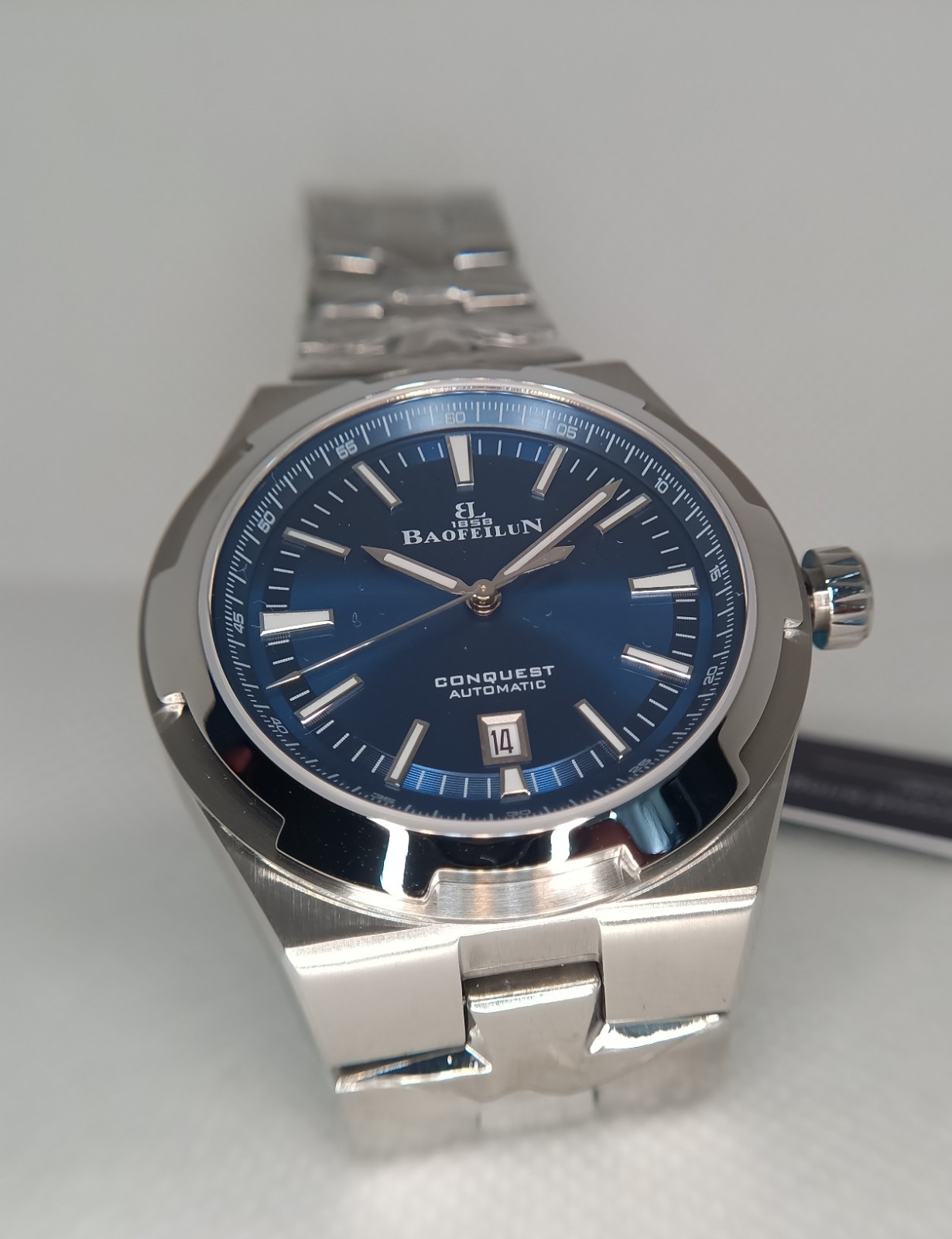 Over Seas Conquest Integrated Bracelet Automatic Sapphire Stainless Steel 50mWR
