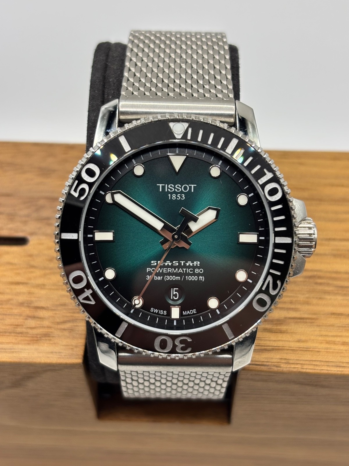 Tissot Seastar 1000 Powermatic 80 Automatic T120.407.11.091.00 Green Mesh