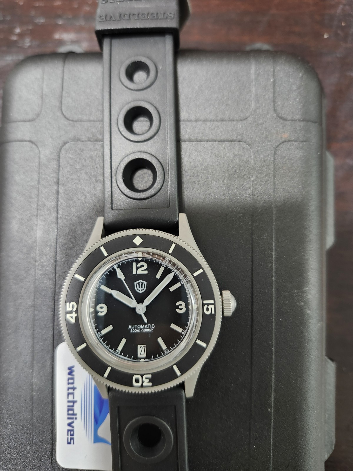 Watchdives Automatic Diver Watch 300m 40mm Black Dial Date Black Rubber Strap