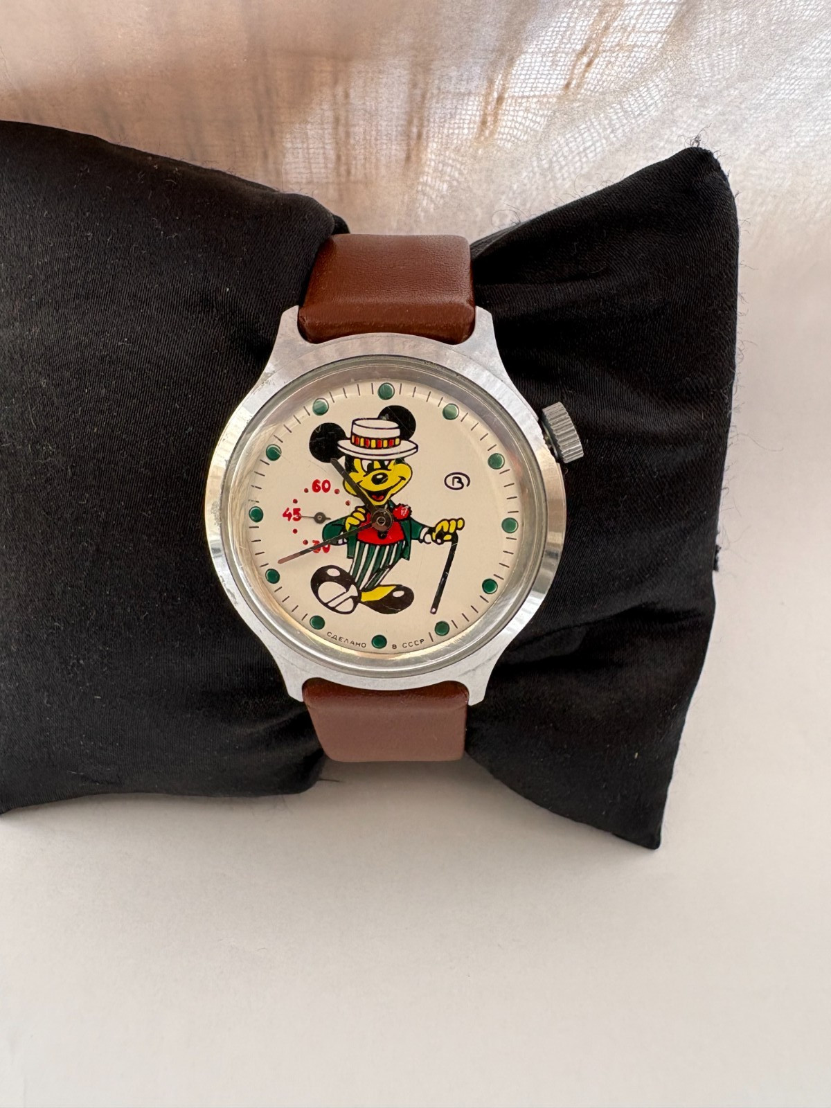 Mickey Mouse Vintage Mechanical Made in USSR VOSTOK CCCP Watch Rare