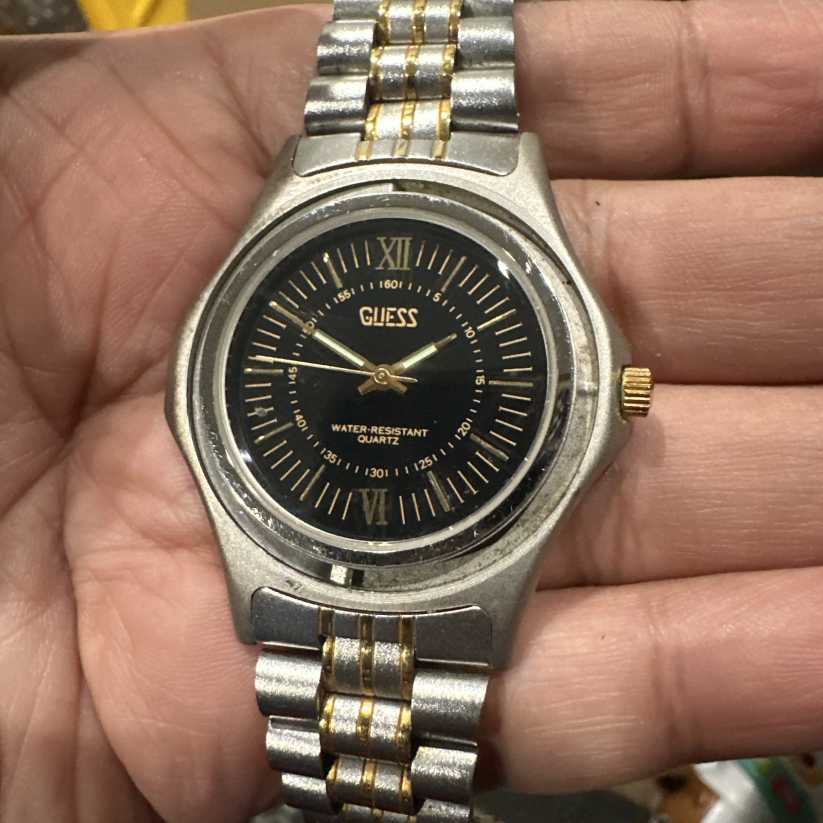Working Vintage 1980s Guess Women’s Watch Two Tone Steel Quartz 42mm Fit 7.5in