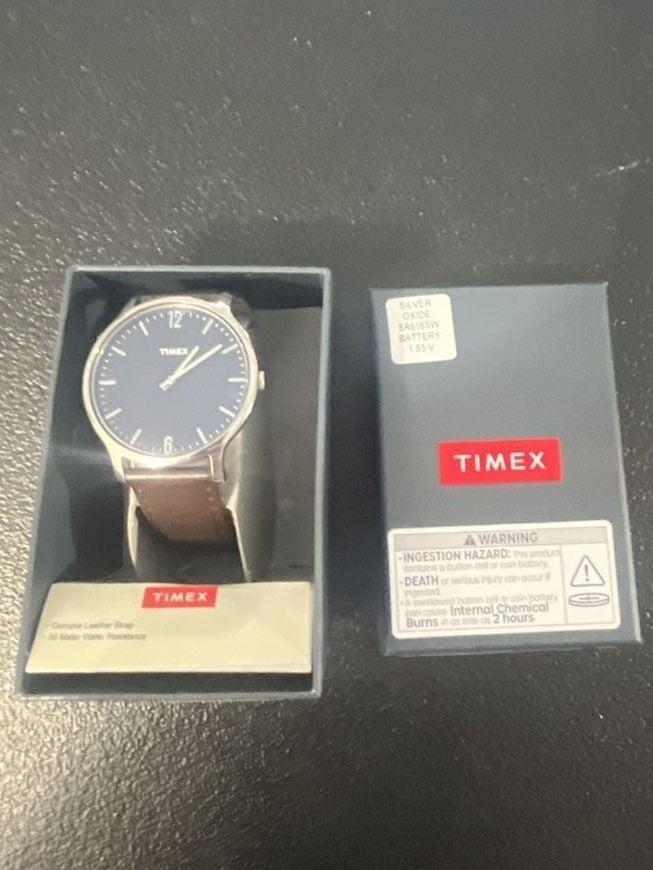 Timex Metropolitan Skyline Men’s Analog Watch with Brown Leather Strap