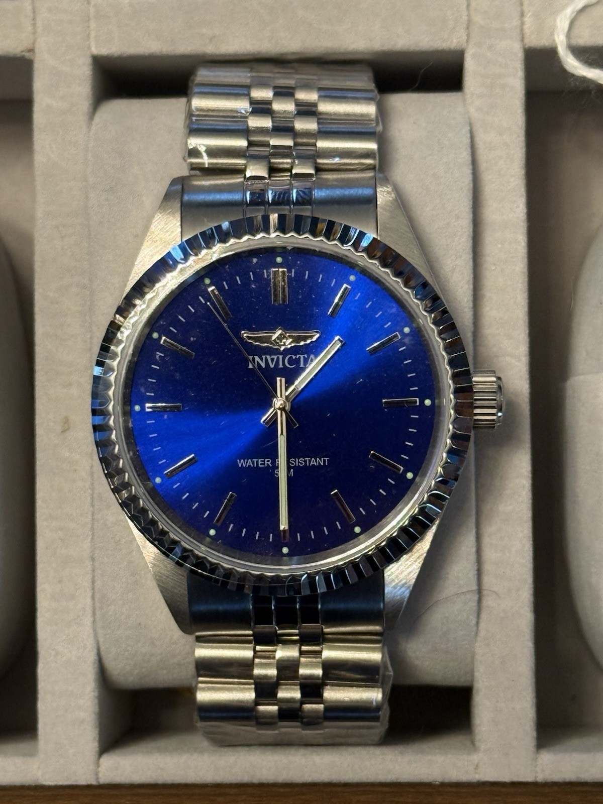 Invicta Specialty 43mm Silver Stainless Steel Men’ Wristwatch