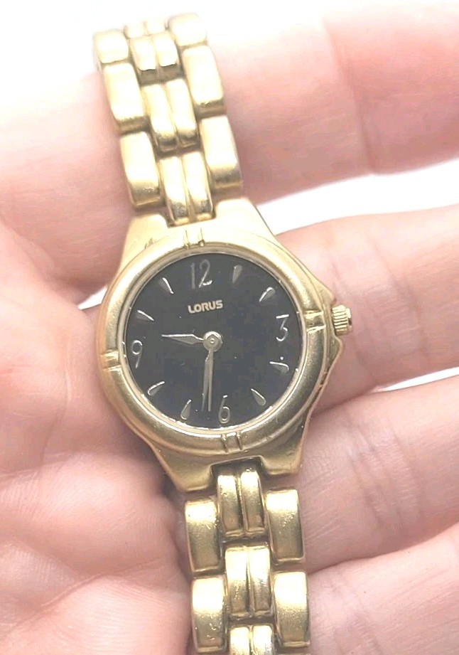 Vintage LORUS Quartz Woman Gold Tone Black Dial Watch 7.5in