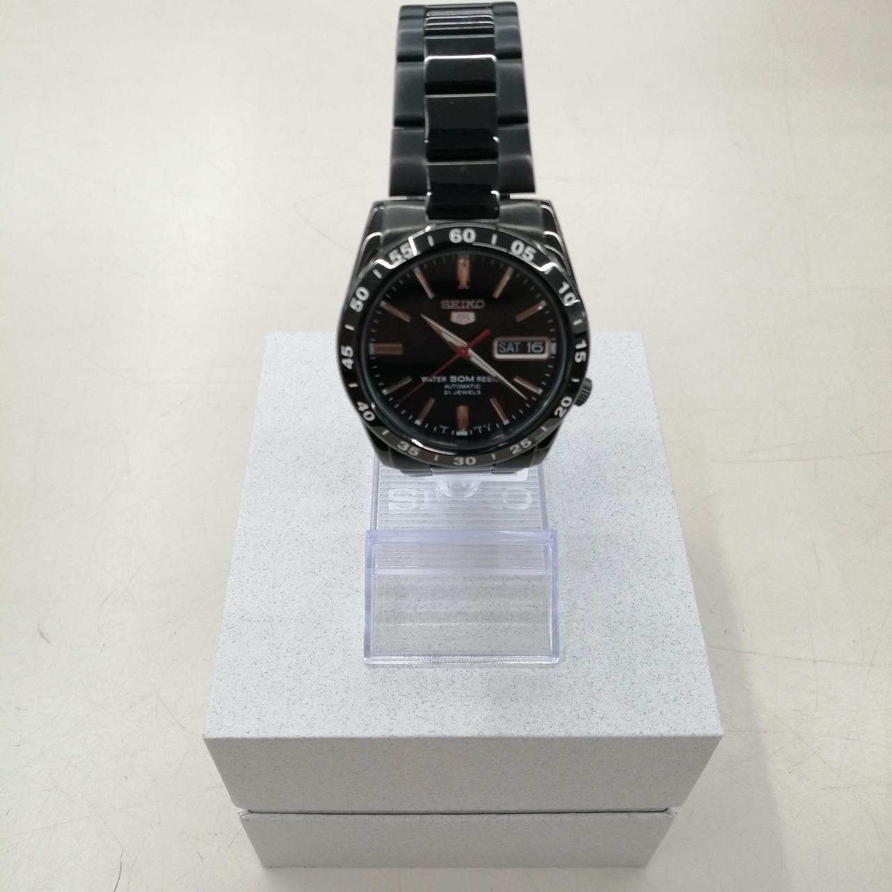SEIKO 5 SNKE03K1 7S26-02T0 Automatic Black Steel Watch Box