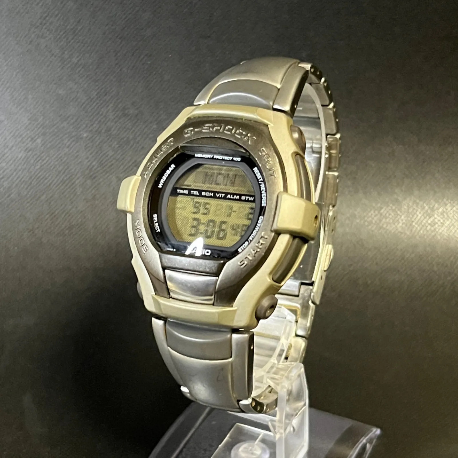 [Working Condition] G-SHOCK GT-000 White Y2K Digital Watch – Tested and working,