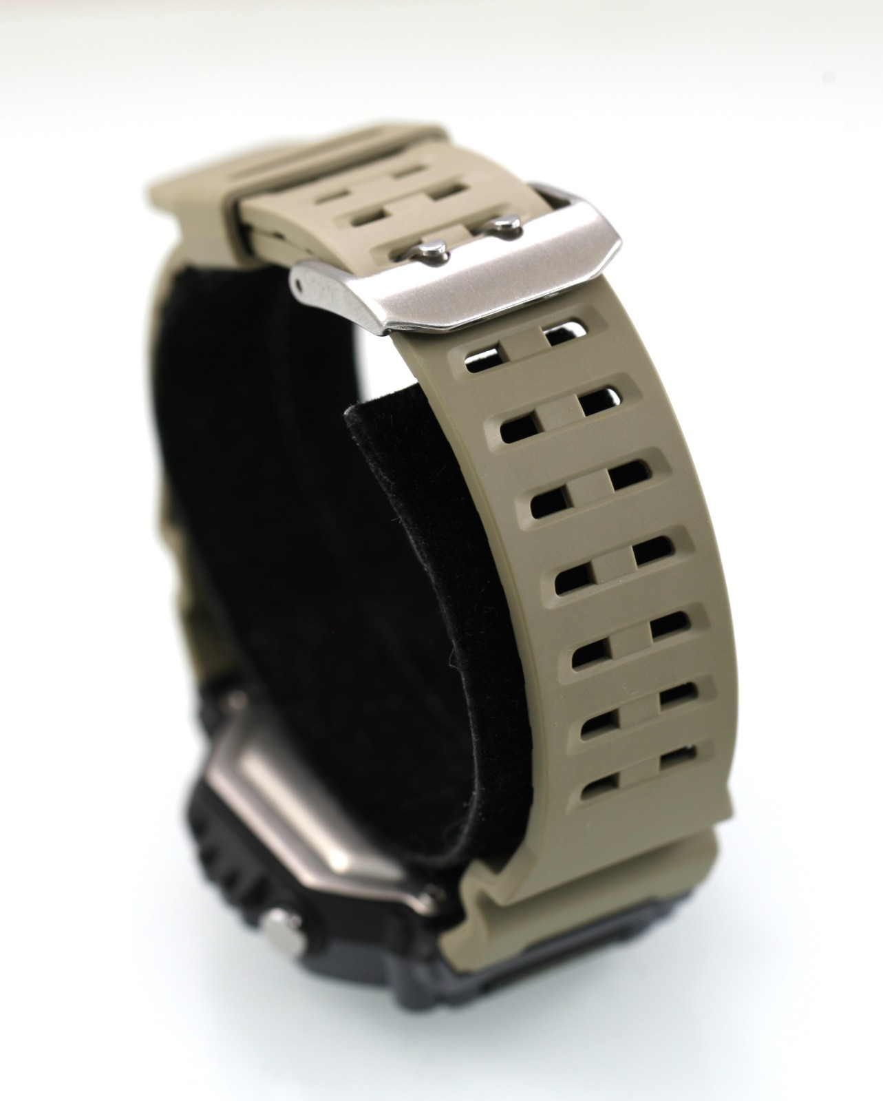 Casio Illuminator Watch Men Gray Beige Rubber 100m 5 Alarms Date Chron Quartz