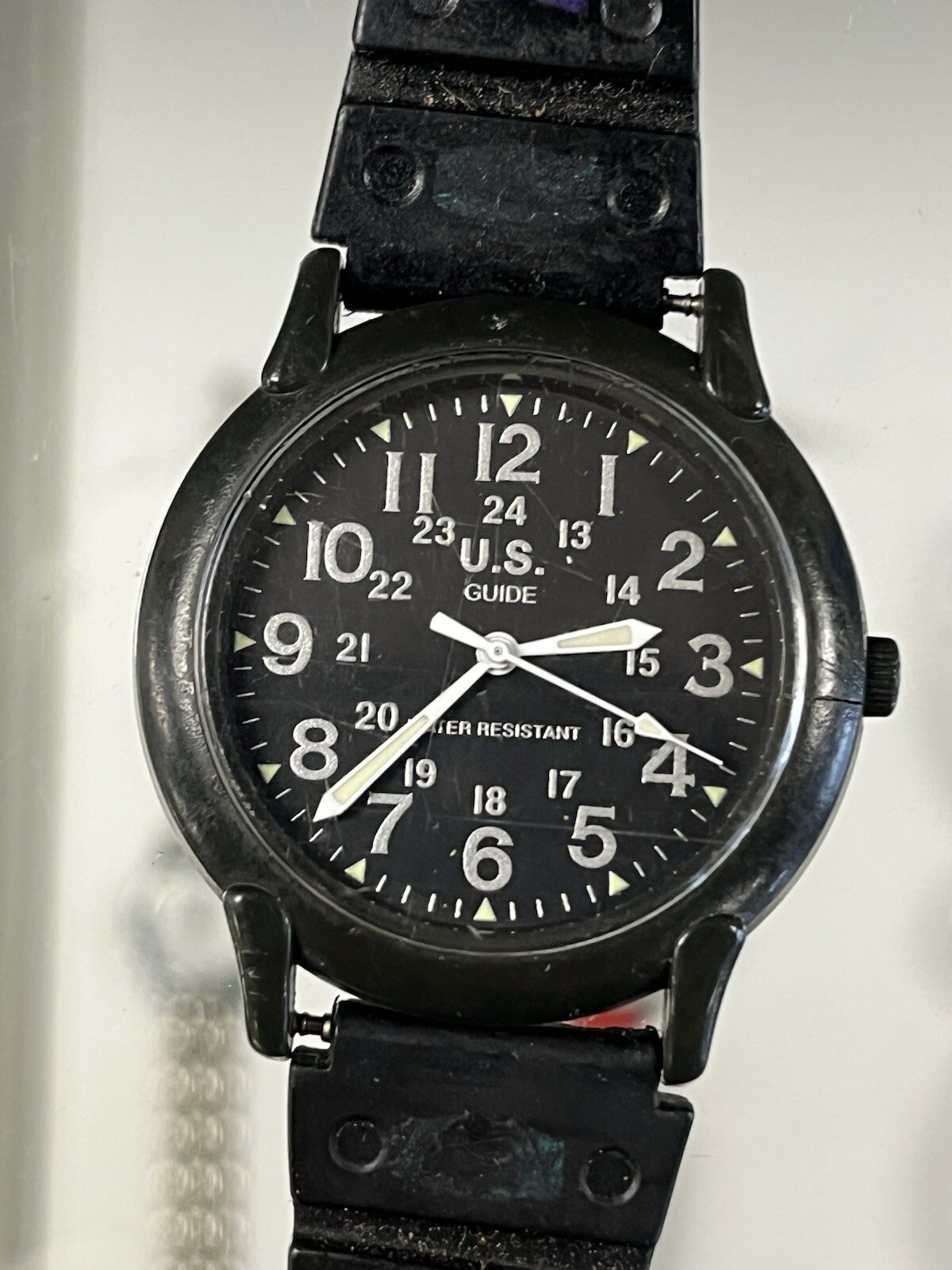 US Guide Black Plastic Resin Quartz Watch Unisex Men’s Wristwatch Military