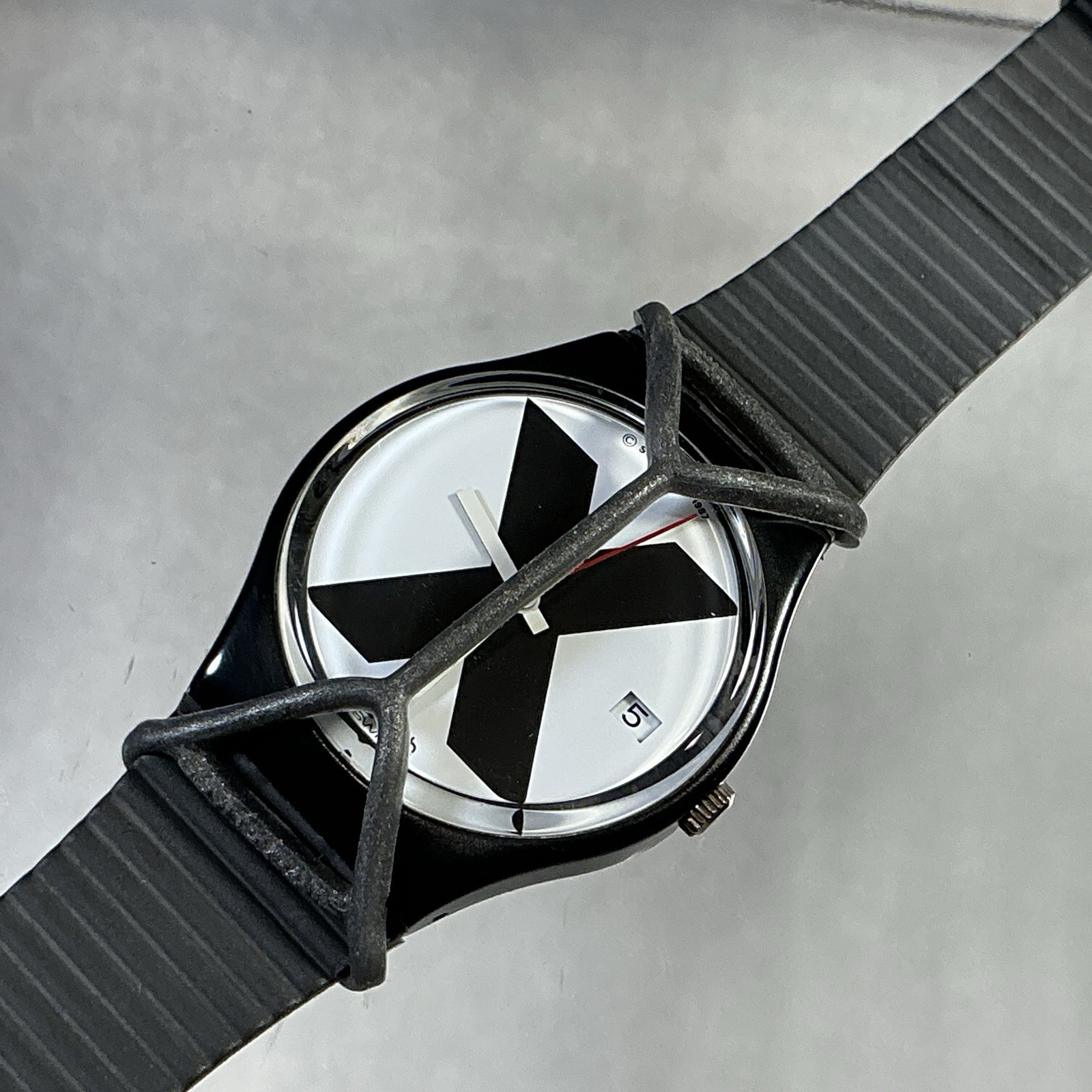 SWATCH – X RATED – GB406 – 1987 [ 34mm ]