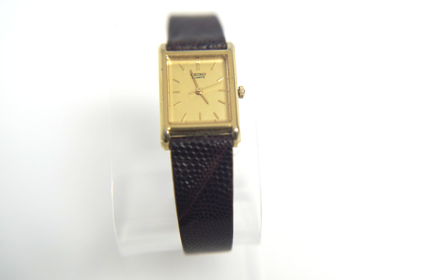 Vintage Seiko Mini Tank Women’s Quartz Watch 1N01-5A40 Gold Tone