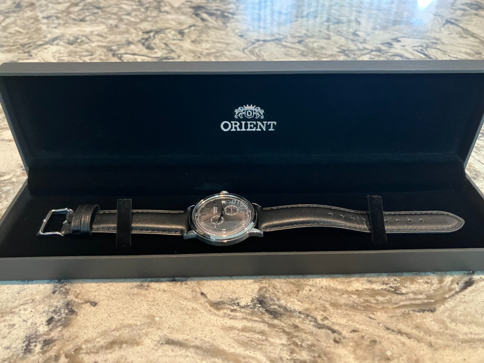 Orient Bambino Version 8 Watch – Black Dial – Excellent Condition