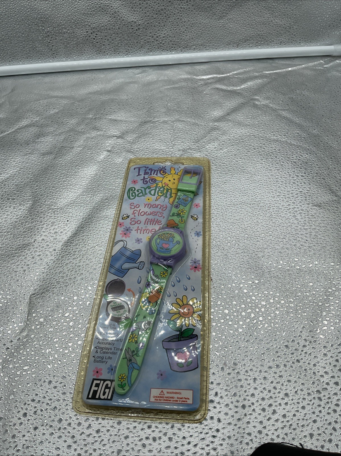 Figi Graphics 1997 Garden digital watch retro unisex