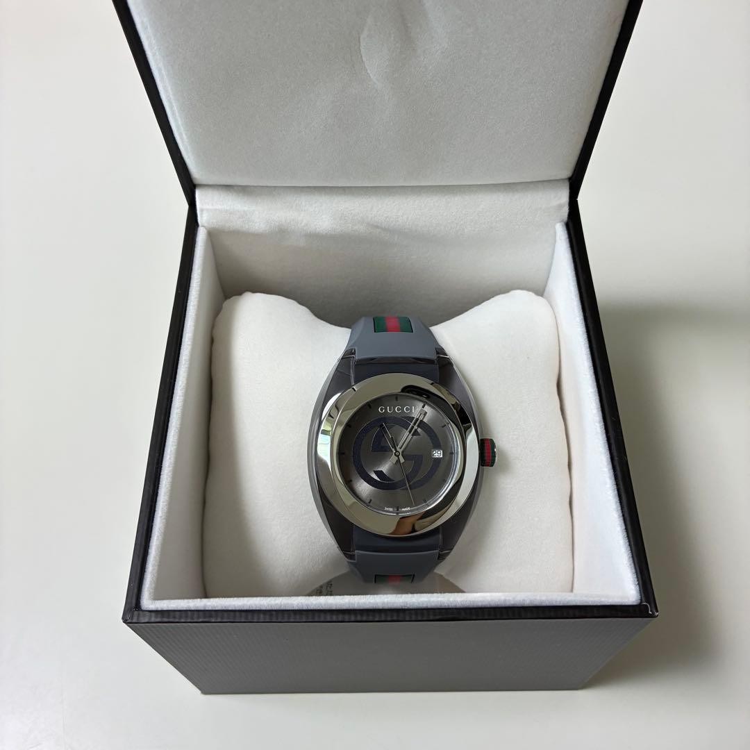 New Gucci Watch Rubber Strap SYNC Gray YA137109A