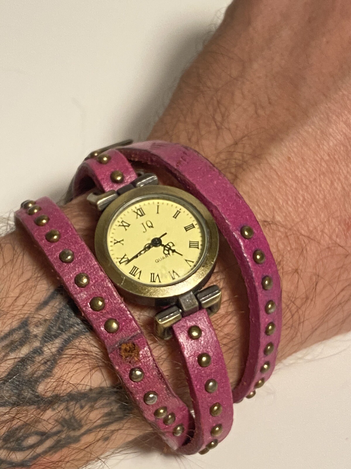 JQ purple vintage Women’s Wrap around Watch Leather Strap Studded needs Battery