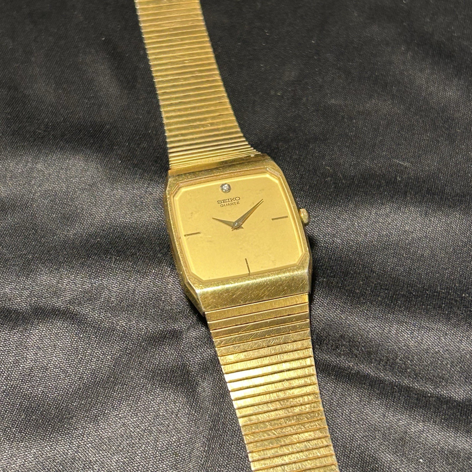 Seiko Quartz Analog Dress Rectangle Watch Two-Tone Bracelet Gold Dial 28-31.9mm