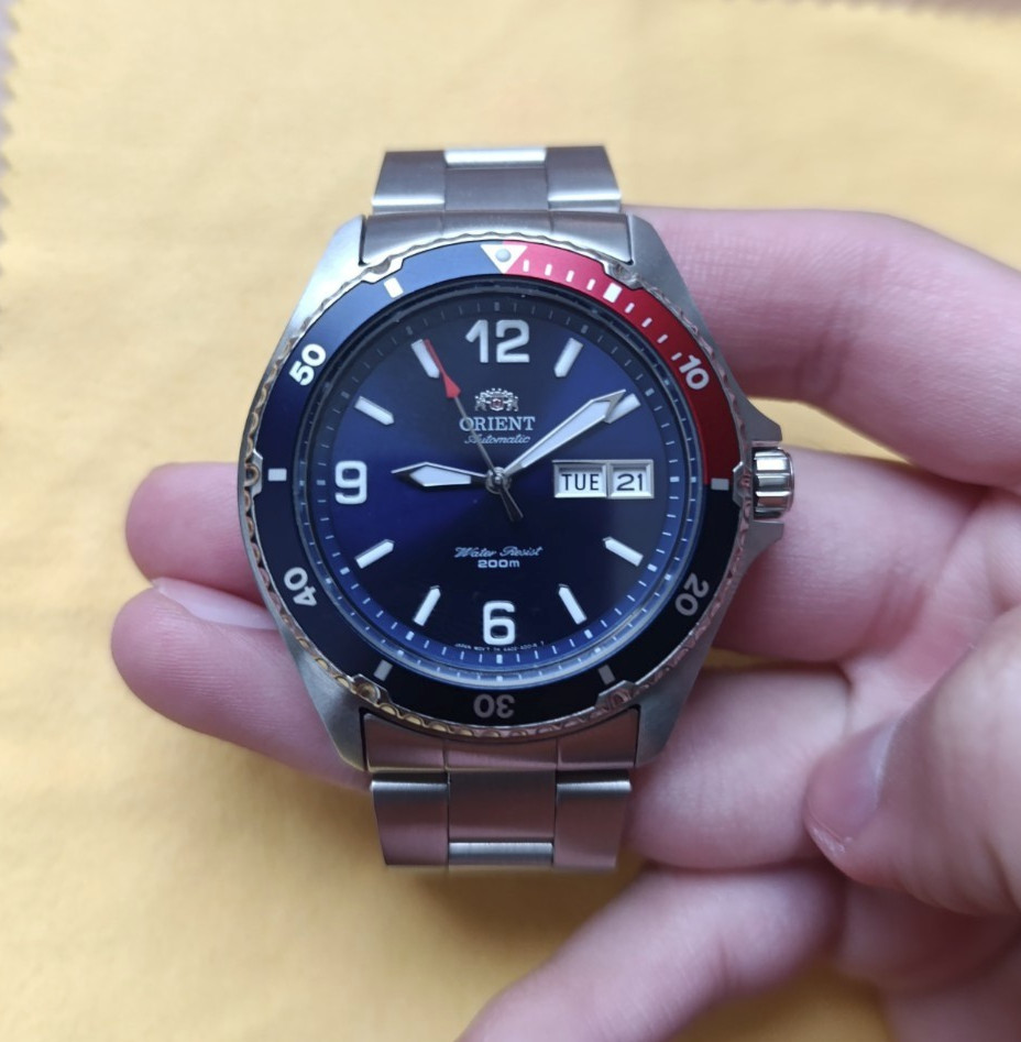 Orient Mako II Automatic Pepsi Diver 41.5mm Blue Dial FAA02009D9 200M
