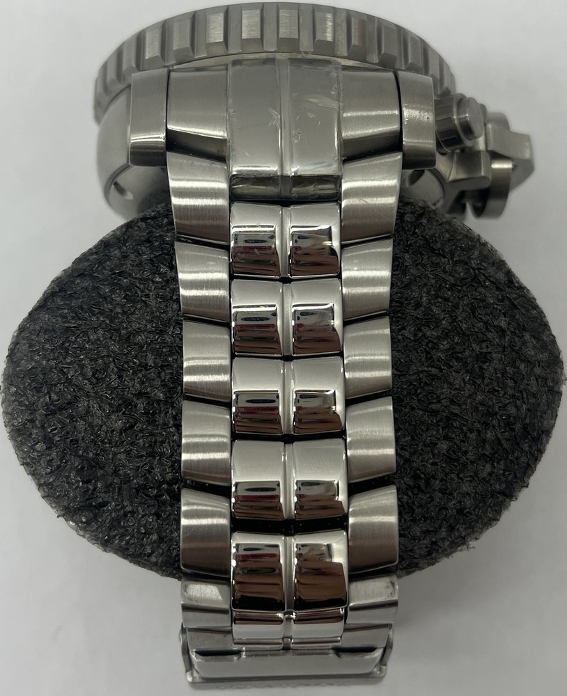 Invicta 26105