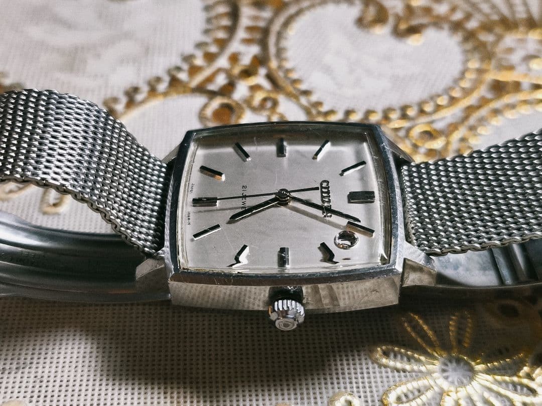 Citizen 1970s Square Silver Automatic 21 Jewels Watch
