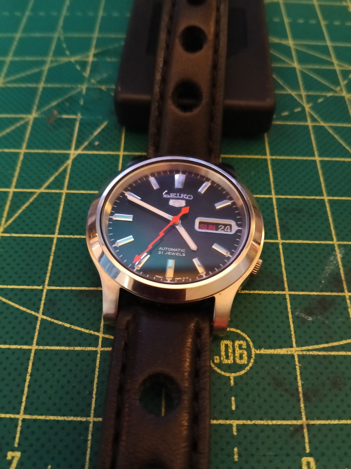 Seiko 5 Automatic 7S26C Modded Seconds Hand