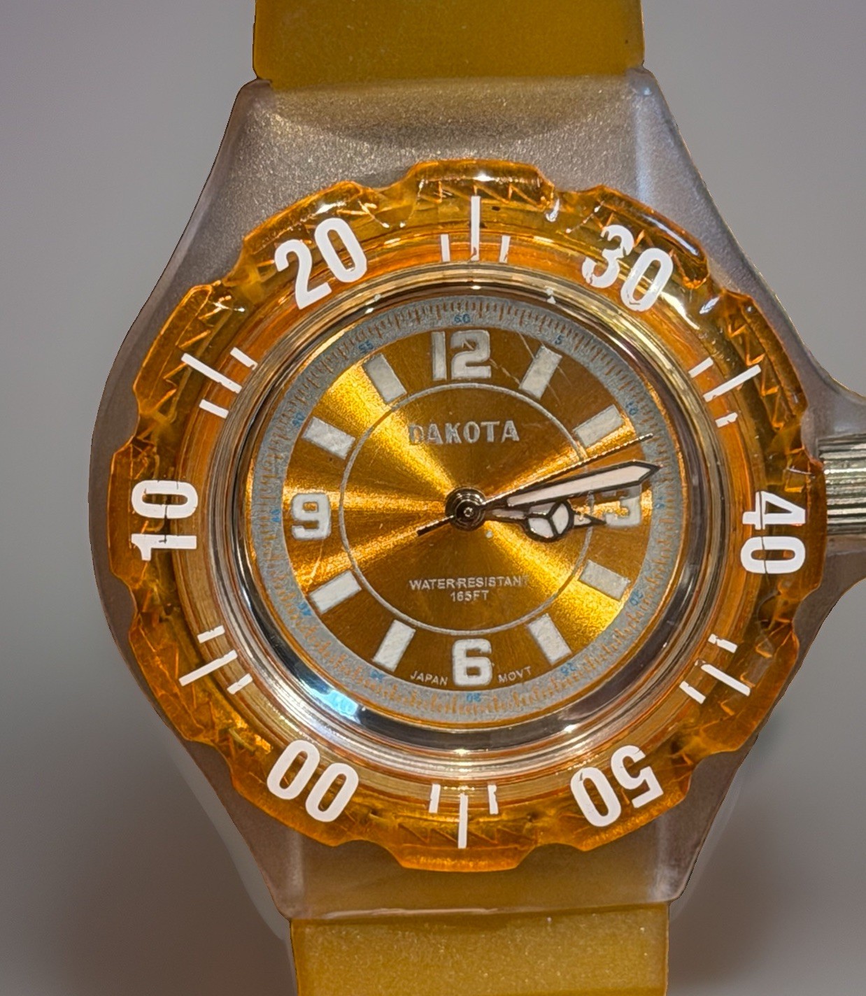 Dakota Jelly Style Quartz Watch Amber Yellow Translucent Silicone Untested