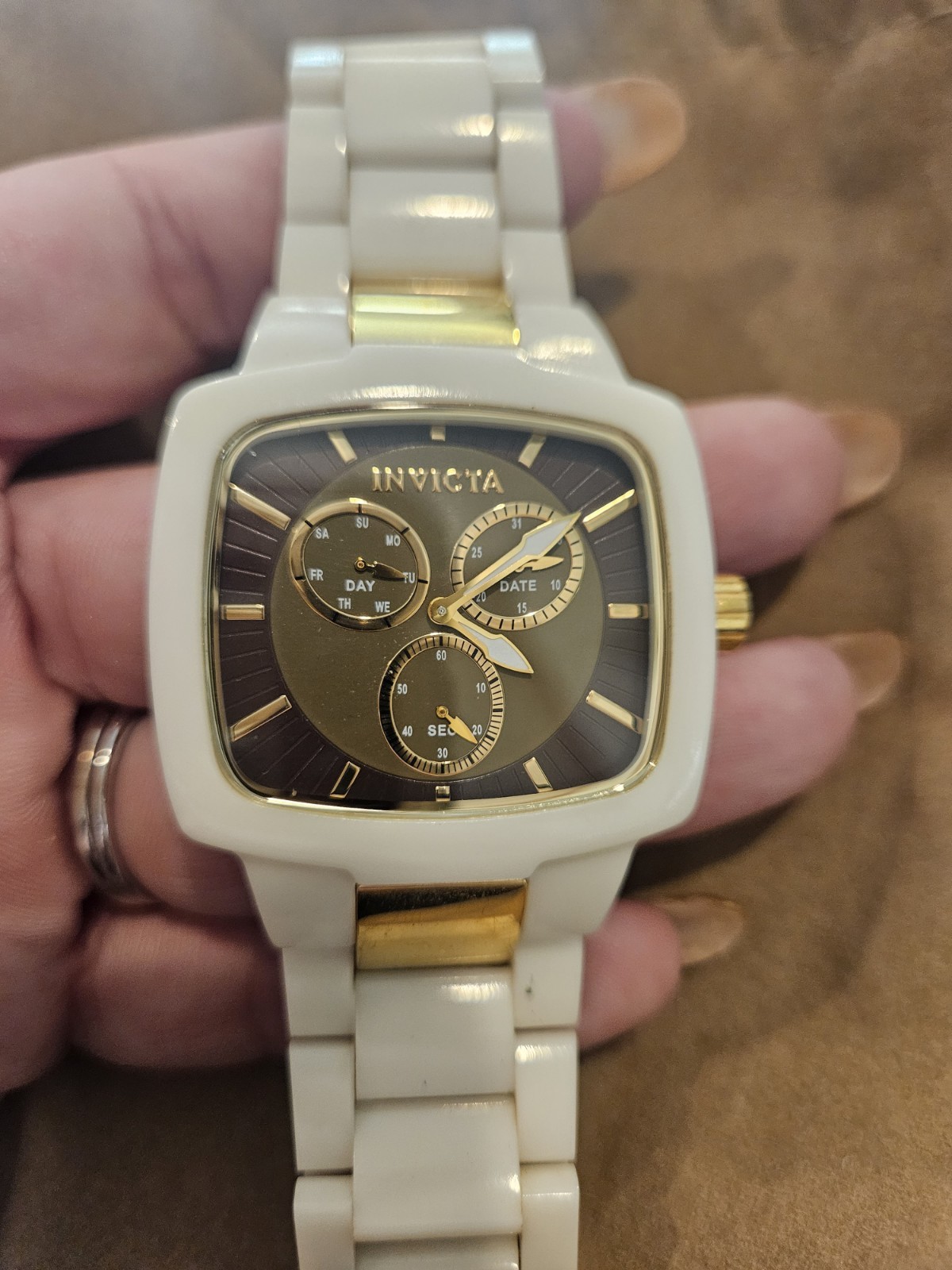 invicta ceramic killer adrenaline 5830 watch 30 meters water resistant new batt