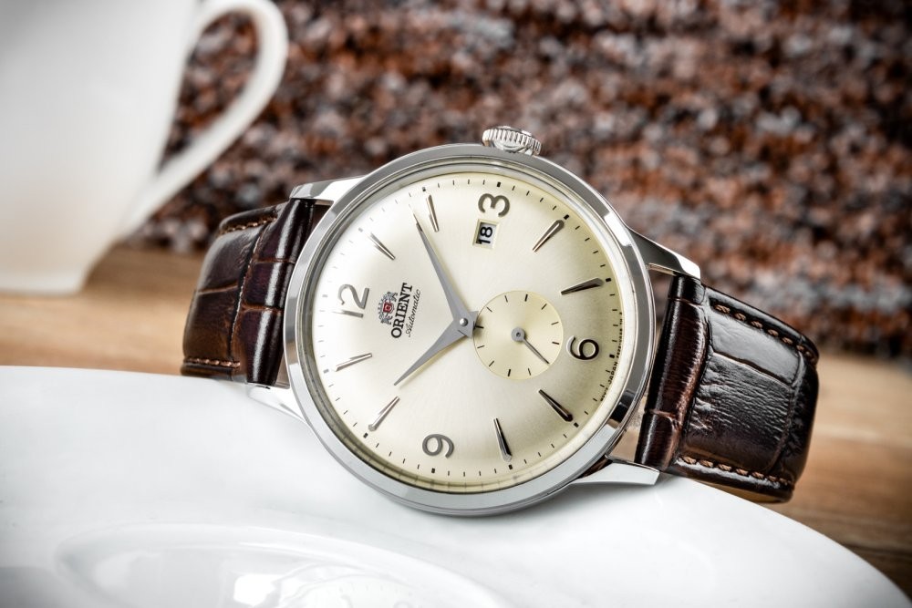 Orient Bambino Small Seconds Mechanical Champagne Dial Men’s Watch RA-AP0003S30B