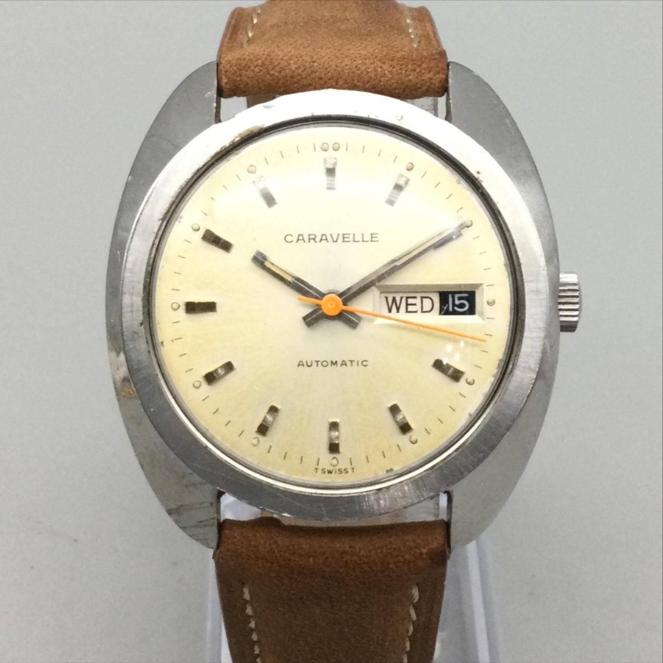 Vintage Caravelle Mens Watch 37mm Cream Dial Brown Leather Automatic Day Date