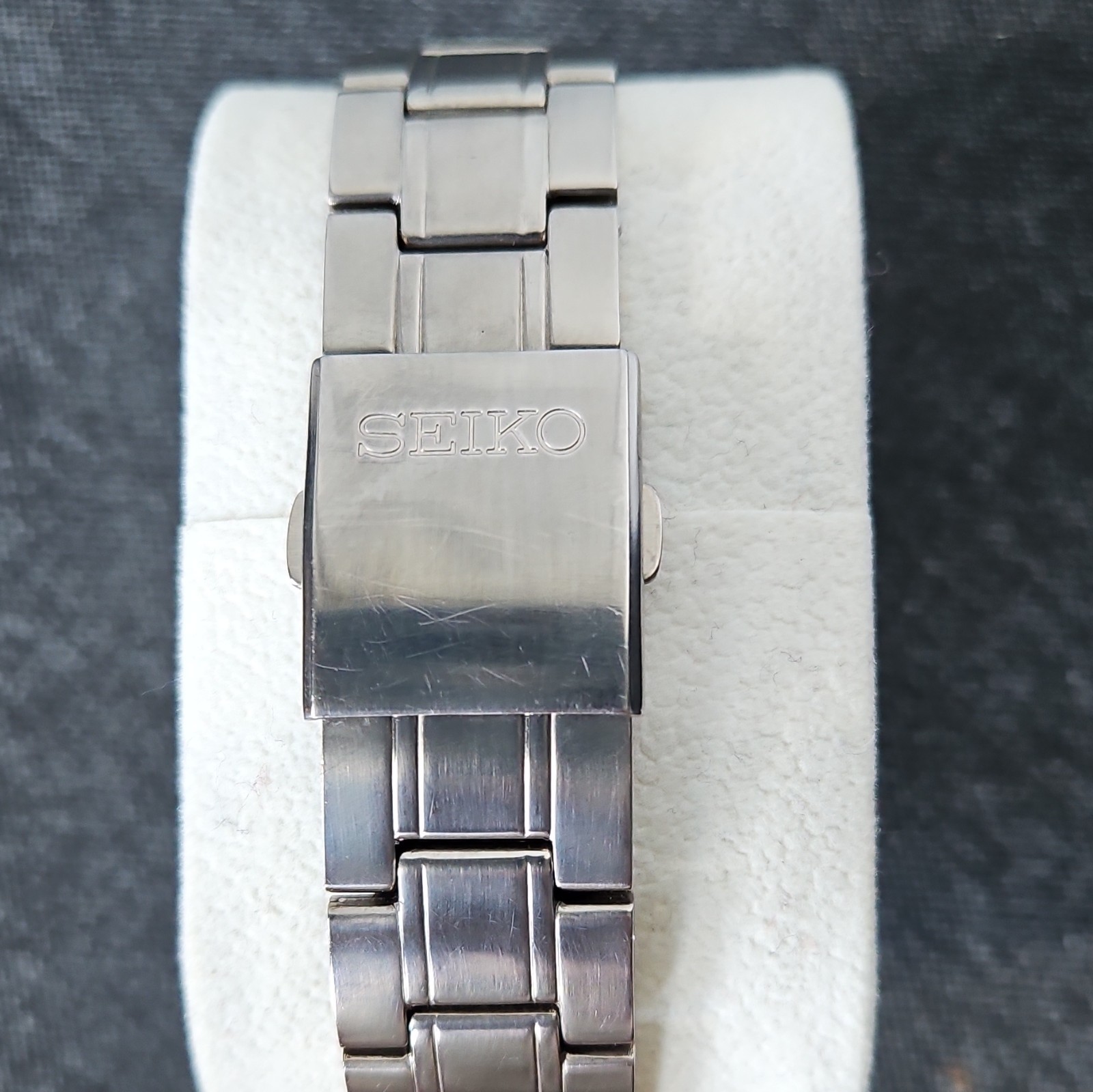 Seiko Chronograph Men’s Titanium Quartz 7T32-7H40 Black Dial