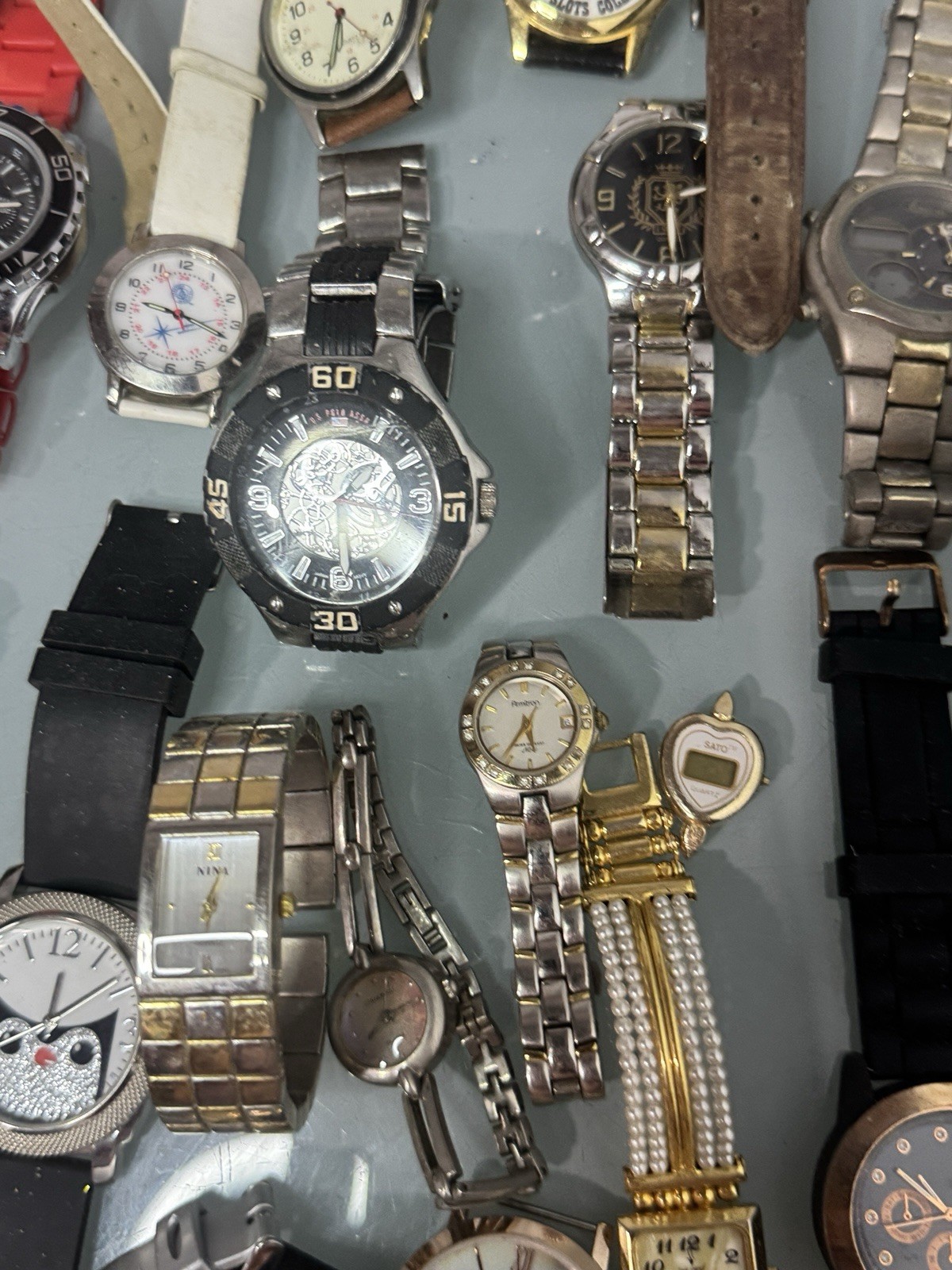 Large Watch Lot Untested 34 Watches