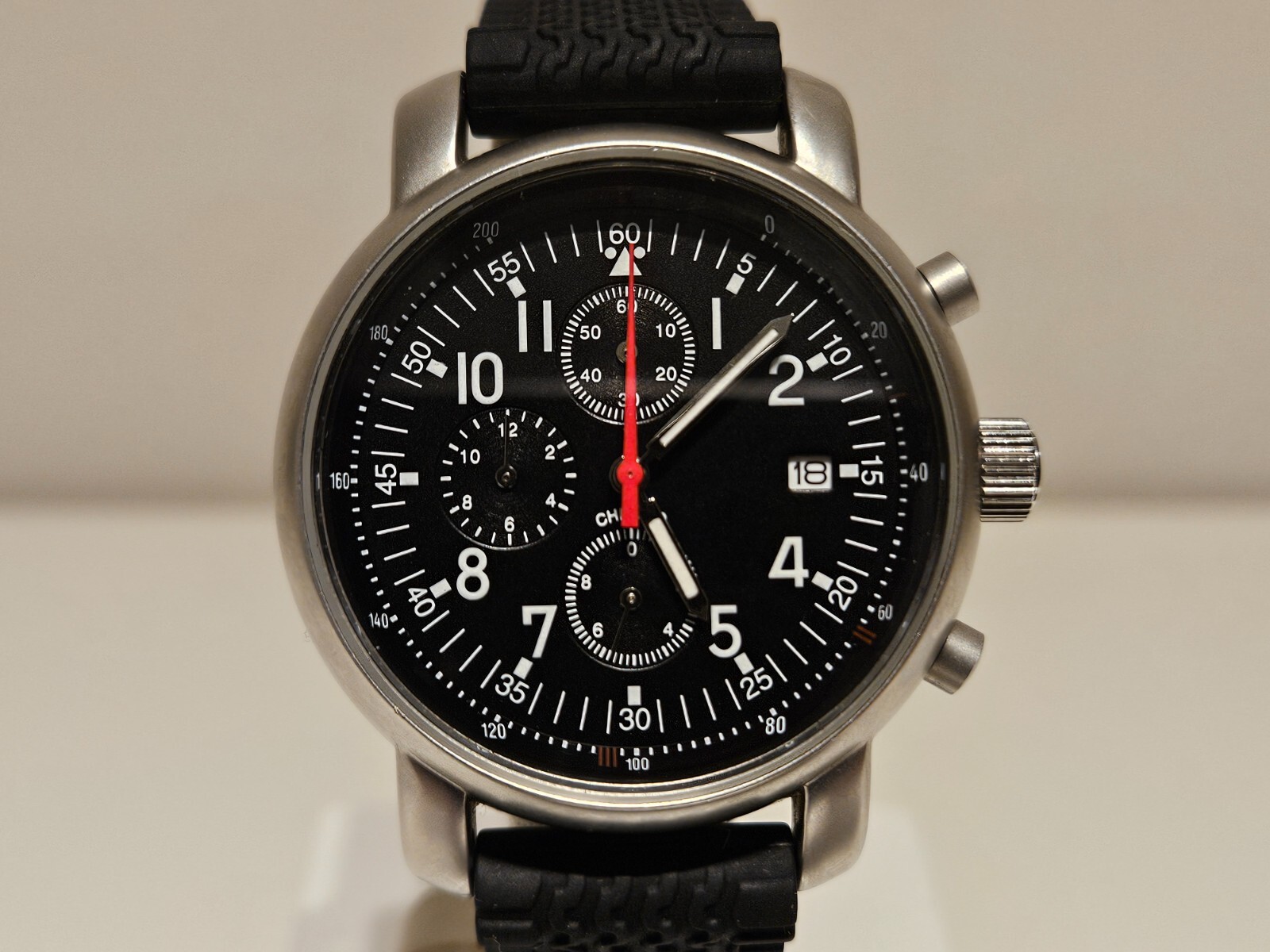 RETRO UNBRANDED BEAUTIFUL MILITARY AVIATOR STYLE CHRONOGRAPH QUARTZ MEN’S WATCH