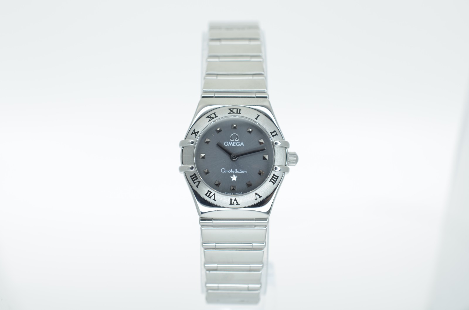 Omega Constellation My Choice 1561.51 Quartz grey special dial 1998 with B&P