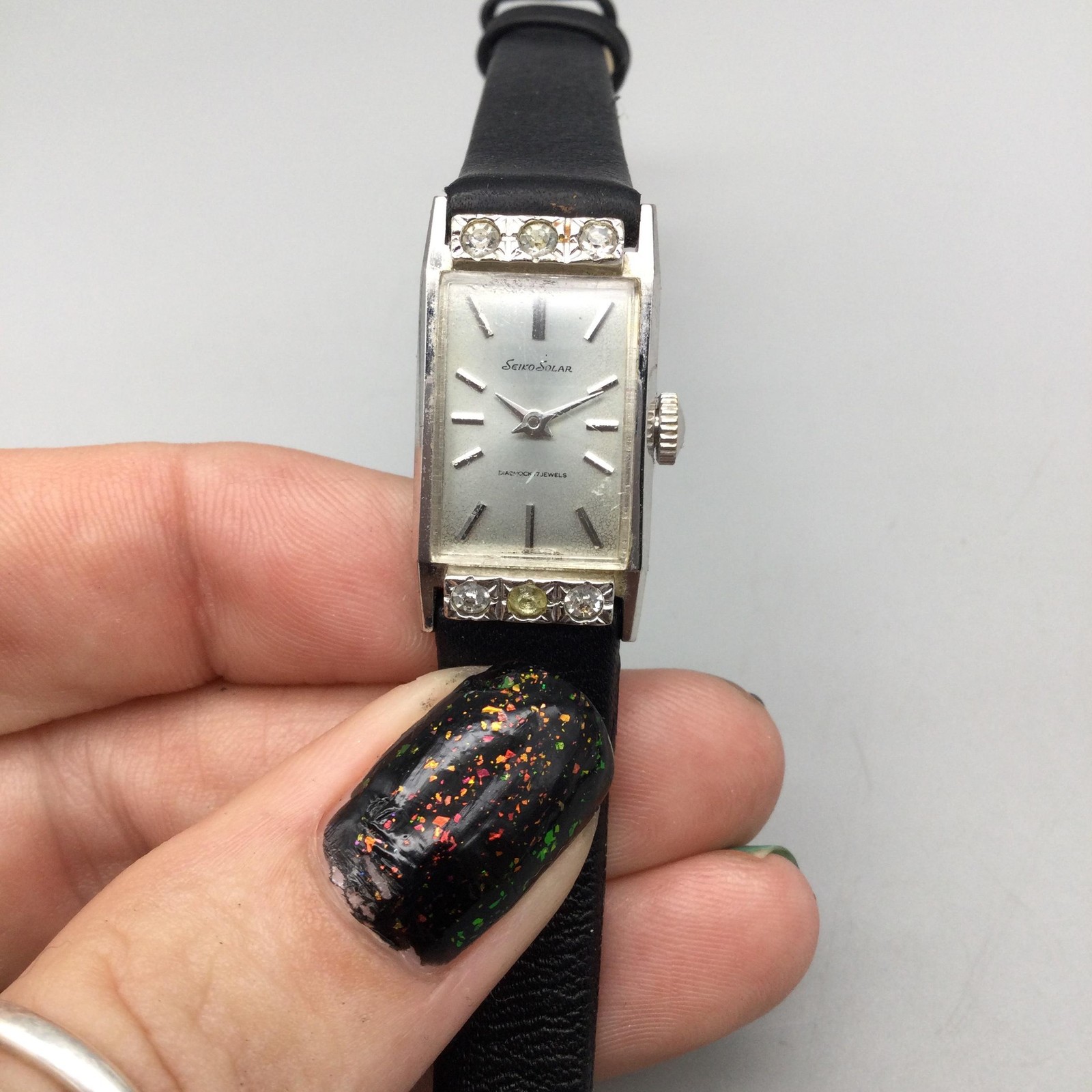 Seiko Womens Watch 15mm Vintage Silver Tone Manual Wind Black Leather 10-3090