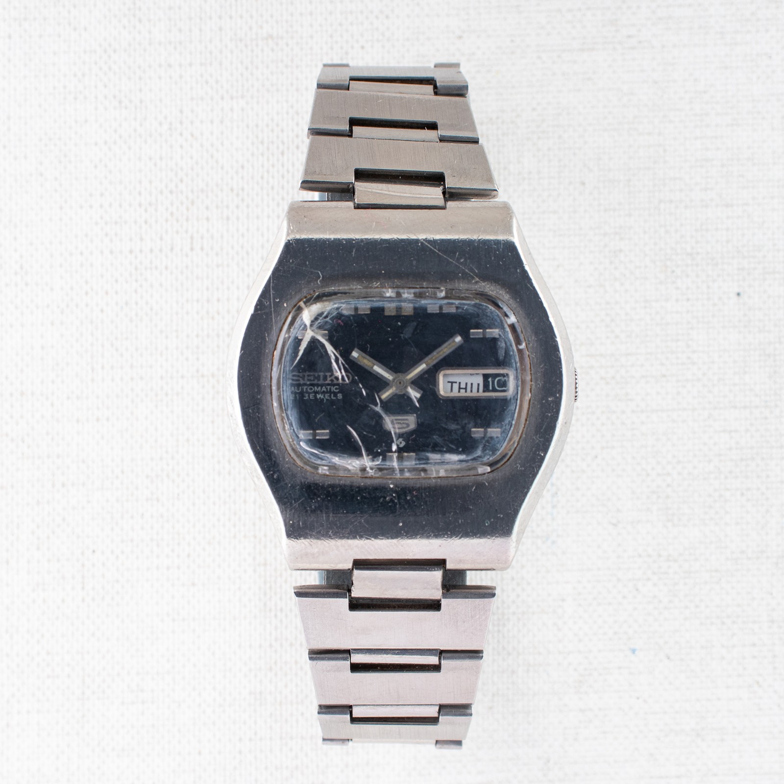 Vintage Seiko 5 Auto Watch 6119-5401 TV Case Dark Blue Dial 1975, Fully Working