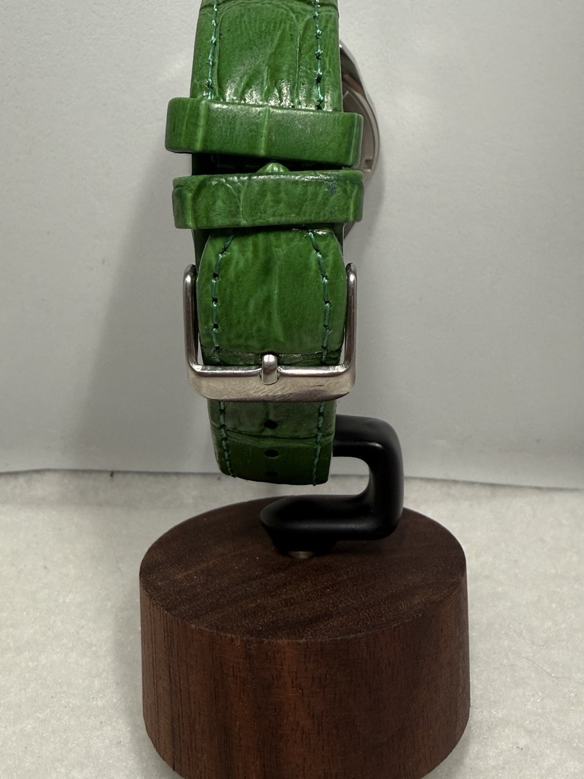 Android AD7 – MOP‑dial – green‑leather – stainless‑steel – quartz – 34.25mm