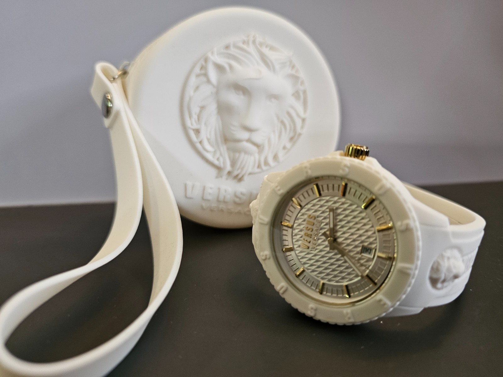 Versus Versace Tokyo R Watch with Case