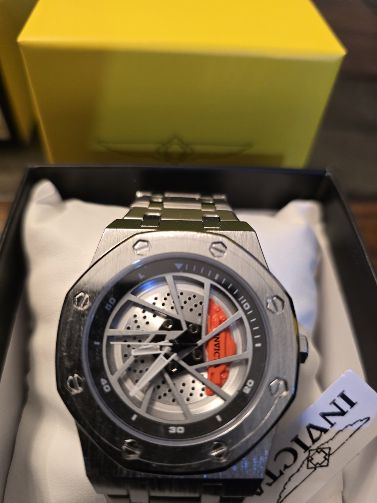 Invicta Men’s Quartz Sport Wristwatch Silver Octagon Case, Black Dial, Box