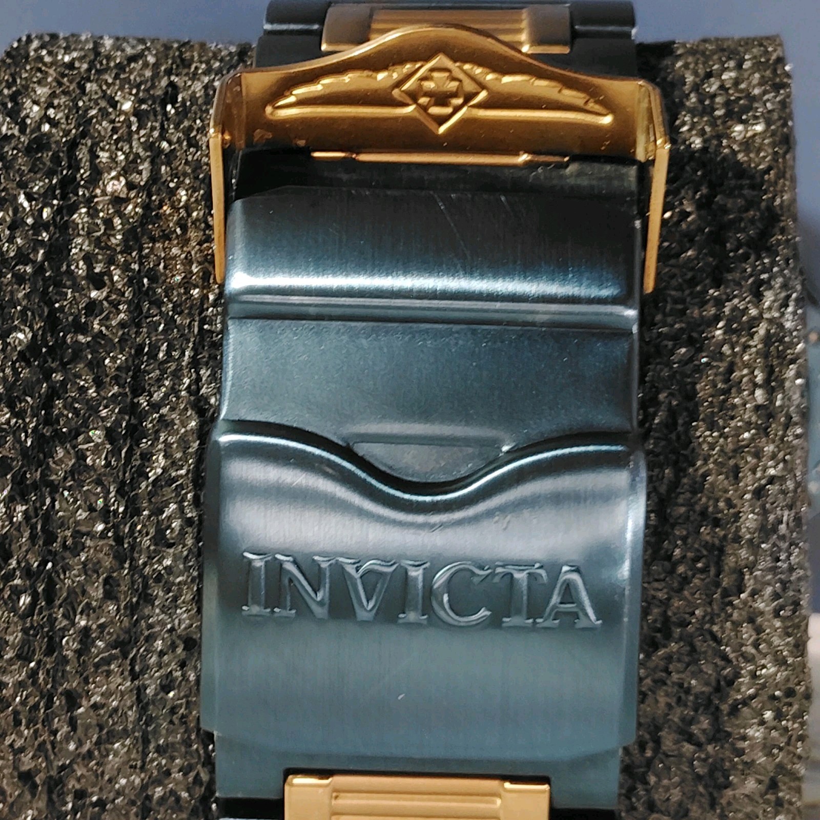 Invicta Reserve Flying Fox Blue Label Men’s Quartz Watch W/Mother Of Pearl Dial