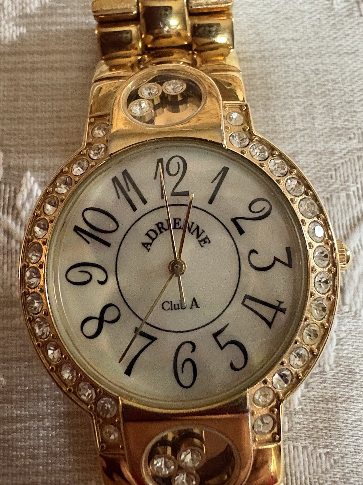 ADRIENNE Club A ADR034 Quartz Analog Women’s Watch Excellent Condition B7