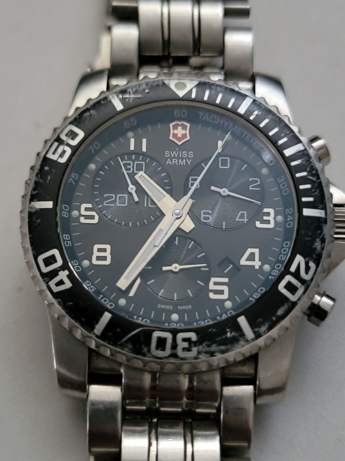 Victorinox Swiss Army Maverick II Chronograph Men Watch – Running